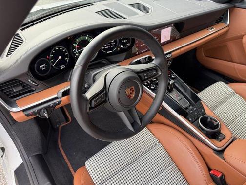 2024 Porsche 911 Carrera S