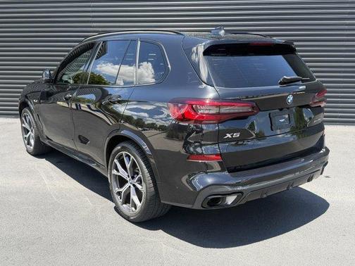 Black Sapphire Metallic 2023 BMW X5 PHEV xDrive45e