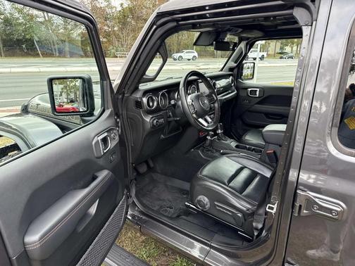 2022 Jeep Wrangler Unlimited Rubicon 392