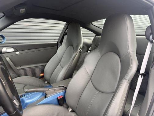 Metallic 2006 Porsche 911 Carrera S