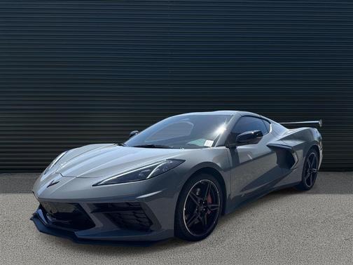 Sea 2025 Chevrolet Corvette Stingray w/2LT