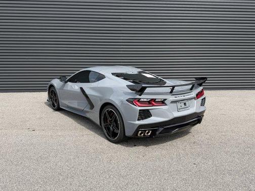 Sea 2025 Chevrolet Corvette Stingray w/2LT