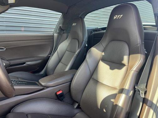 2019 Porsche 911 4 GTS