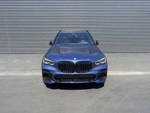 Phytonic Blue Metallic 2022 BMW X5 PHEV xDrive45e