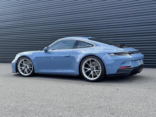 2023 Porsche 911 GT3 w/Touring Package