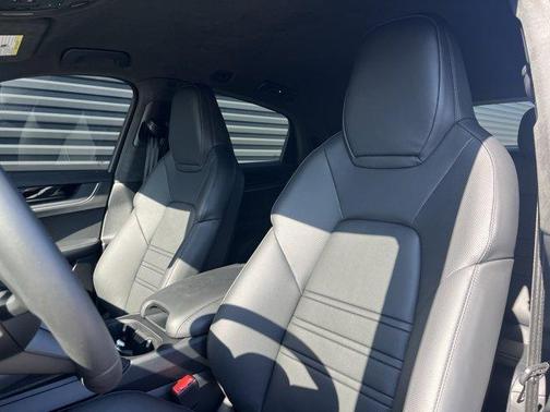 2025 Porsche Cayenne Turbo GT