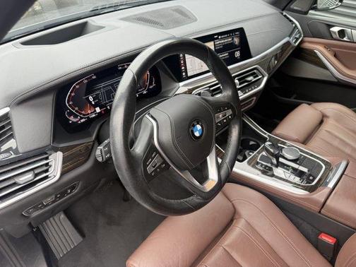 Black Sapphire Metallic 2021 BMW X5 sDrive40i
