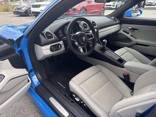 2025 Porsche 718 Cayman Base