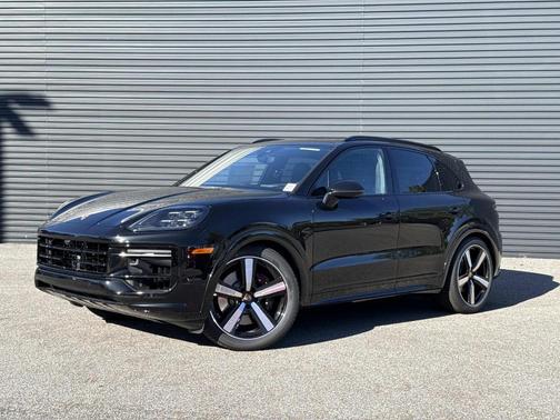 2026 Porsche Cayenne GTS