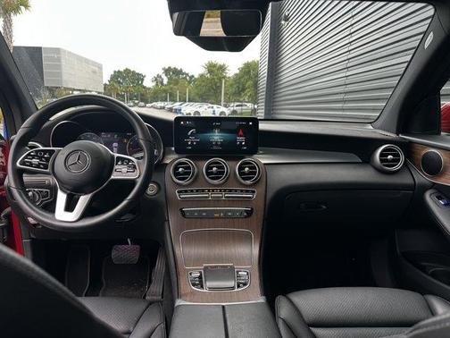 Cardinal Red 2022 Mercedes-Benz GLC 300 Base 4MATIC