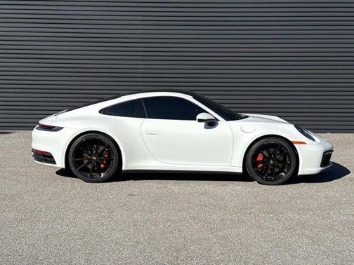 2020 Porsche 911 Carrera S