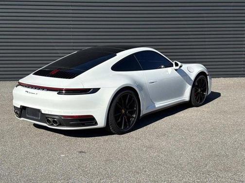 2020 Porsche 911 Carrera S