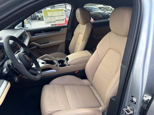 2026 Porsche Cayenne Base