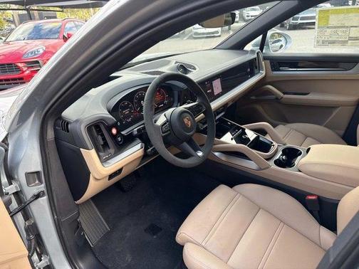 2026 Porsche Cayenne Base