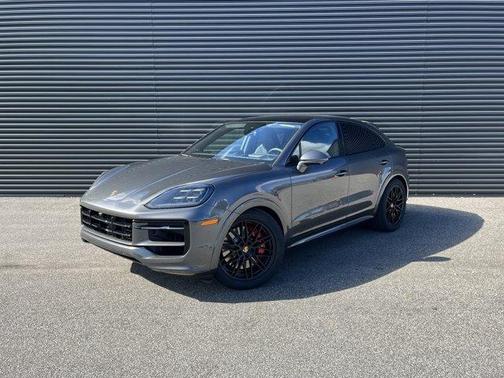 2026 Porsche Cayenne GTS
