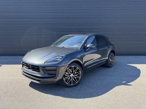 2026 Porsche Macan Base