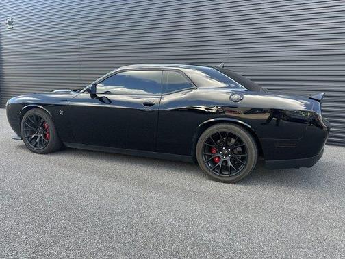 2016 Dodge Challenger SRT Hellcat
