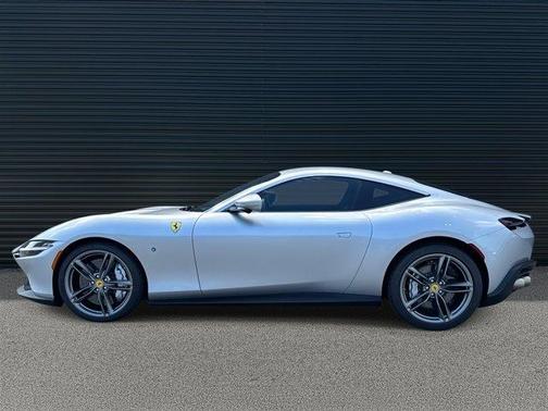 2023 Ferrari Roma Base