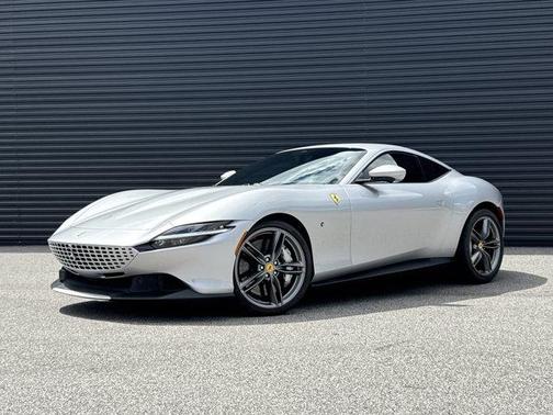 2023 Ferrari Roma Base