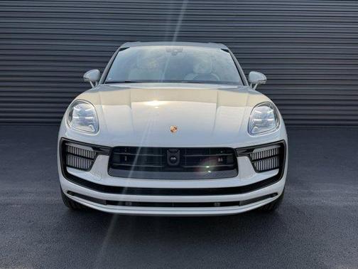 Chalk 2026 Porsche Macan S