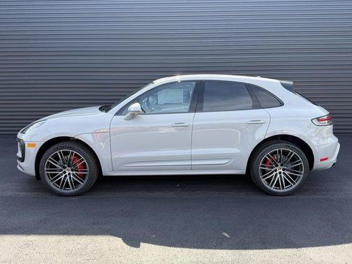 Chalk 2026 Porsche Macan S