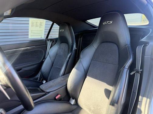 Rhodium Silver 2015 Porsche 911 Carrera GTS