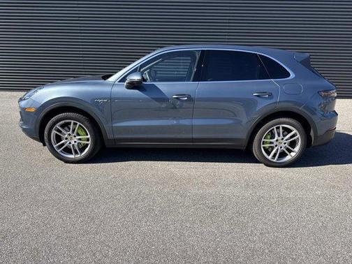 2019 Porsche Cayenne Base