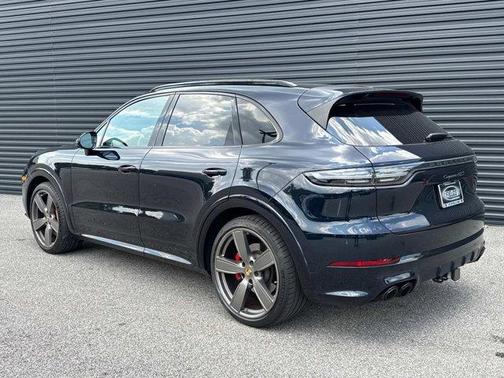 2021 Porsche Cayenne GTS