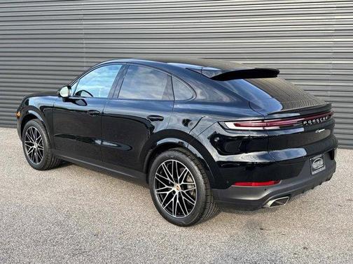 2024 Porsche Cayenne AWD