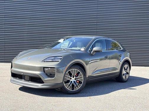 2025 Porsche Macan 4S