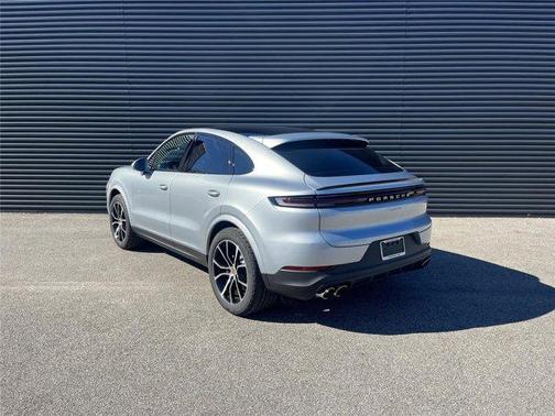 2026 Porsche Cayenne AWD