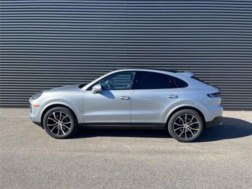 2026 Porsche Cayenne AWD