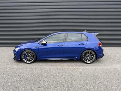 2024 Volkswagen Golf R 2.0T
