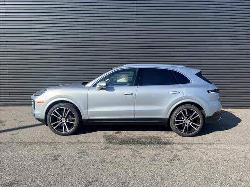 2026 Porsche Cayenne Base