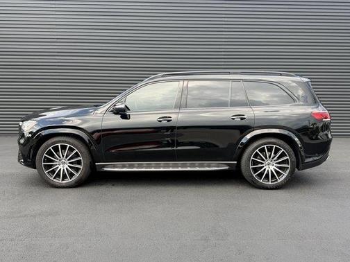 Black 2023 Mercedes-Benz GLS 450 4MATIC