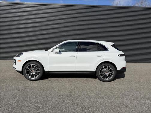 2026 Porsche Cayenne Base