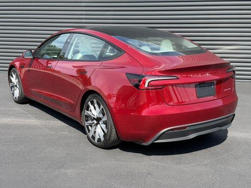 2024 Tesla Model 3 Long Range