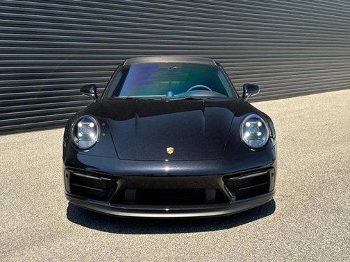 2023 Porsche 911 Carrera GTS
