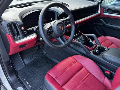 2025 Porsche Cayenne E-Hybrid AWD