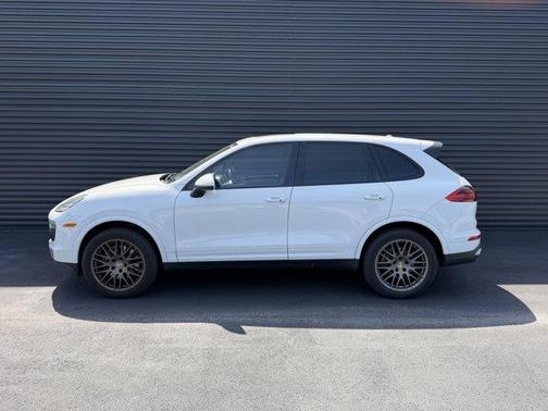 White 2017 Porsche Cayenne Platinum Edition