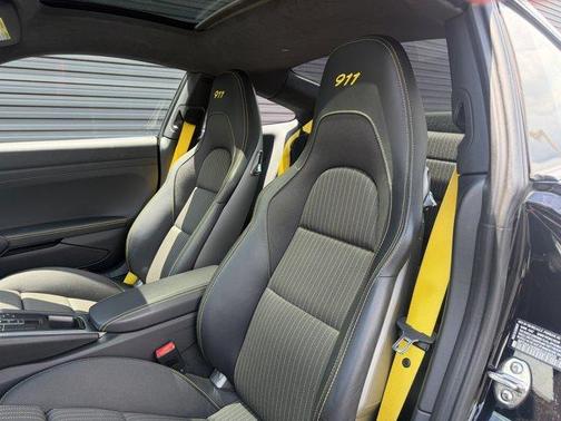 Jet Black Metallic 2019 Porsche 911 Carrera T