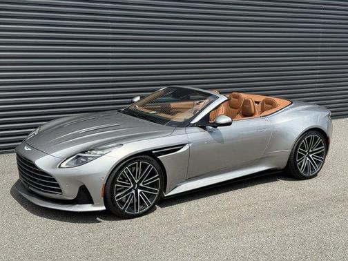2024 Aston Martin DB12 Volante