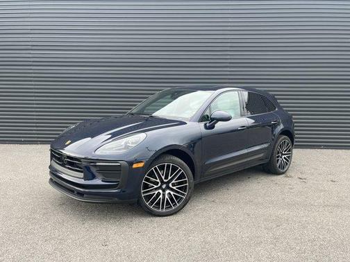 2023 Porsche Macan Base