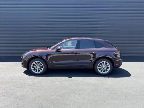 Copper 2026 Porsche Macan Base