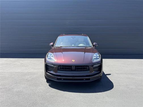 Copper 2026 Porsche Macan Base