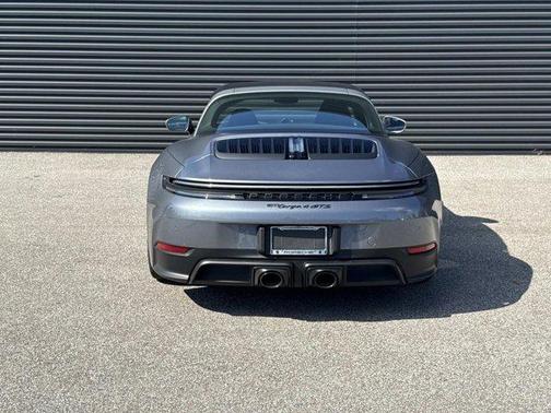 2025 Porsche 911 Targa 4 GTS
