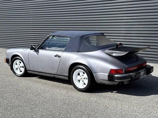 1988 Porsche 911 Carrera