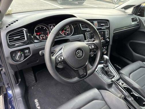 2015 Volkswagen Golf TDI SEL 4-Door