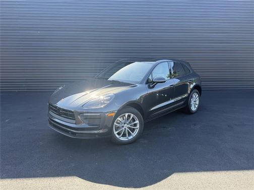 2026 Porsche Macan Base