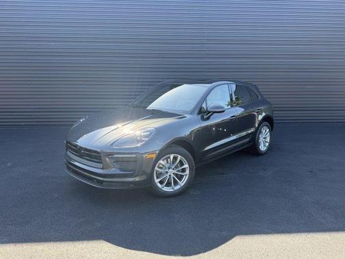 Volcano Grey Metallic 2026 Porsche Macan Base